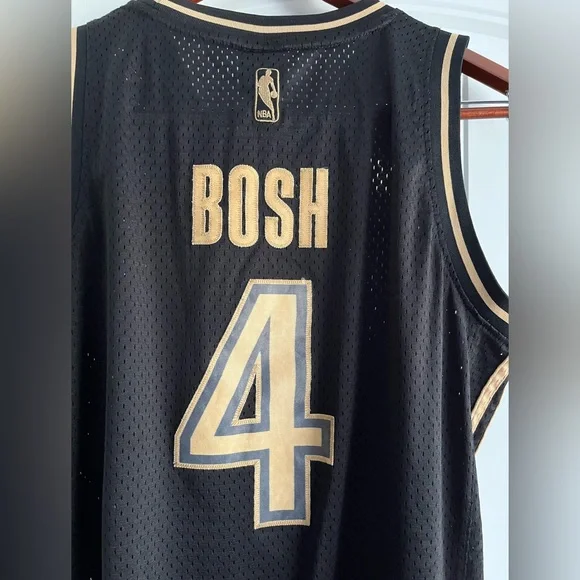 Adidas Ltd Edition Raptors Jersey Black and Gold, adult size medium, stitched - Picture 3 of 6